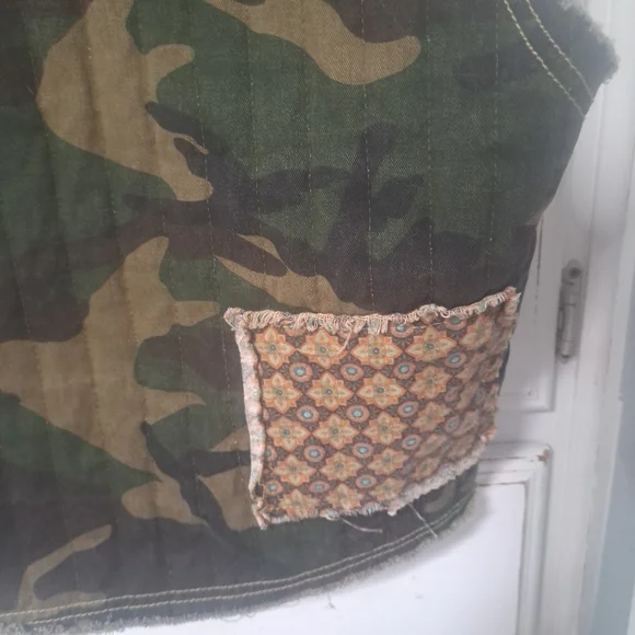 Camouflage Patchwork POL Vest Size Medium 100% Cotton - Picture 7 of 10